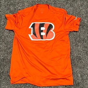 Nike Men's Orange Team Logo Shirt